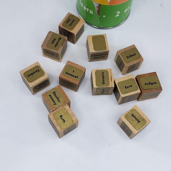 Bible Cubes Books Of The Bible Game - Picture 4 of 4